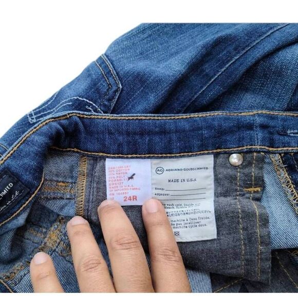 AG The Stevie Slim Straight Semi-Dark Wash Whiskering Denim Jeans Size 24R - Picture 11 of 12